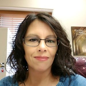 Meet your Posher, Elda